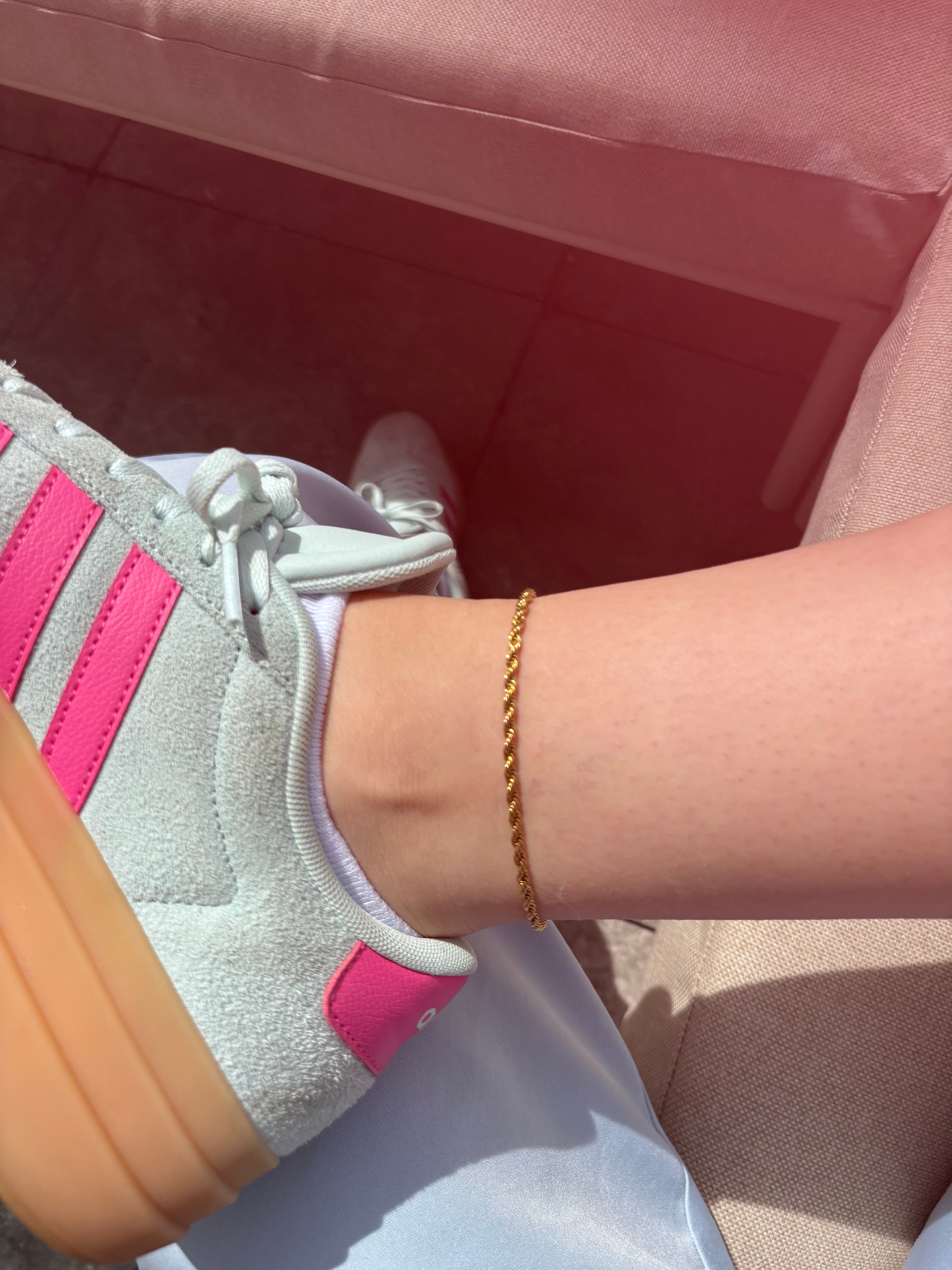Twsited gold | Enkelbandje