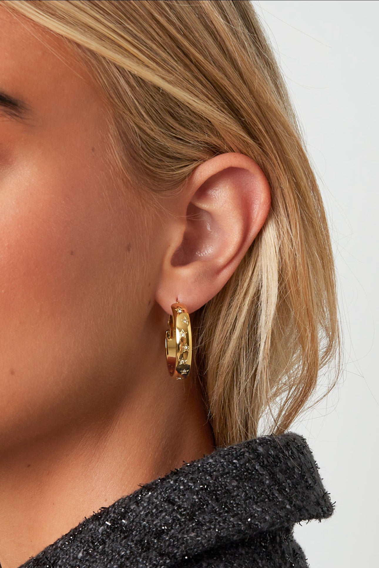 Trendy star hoops