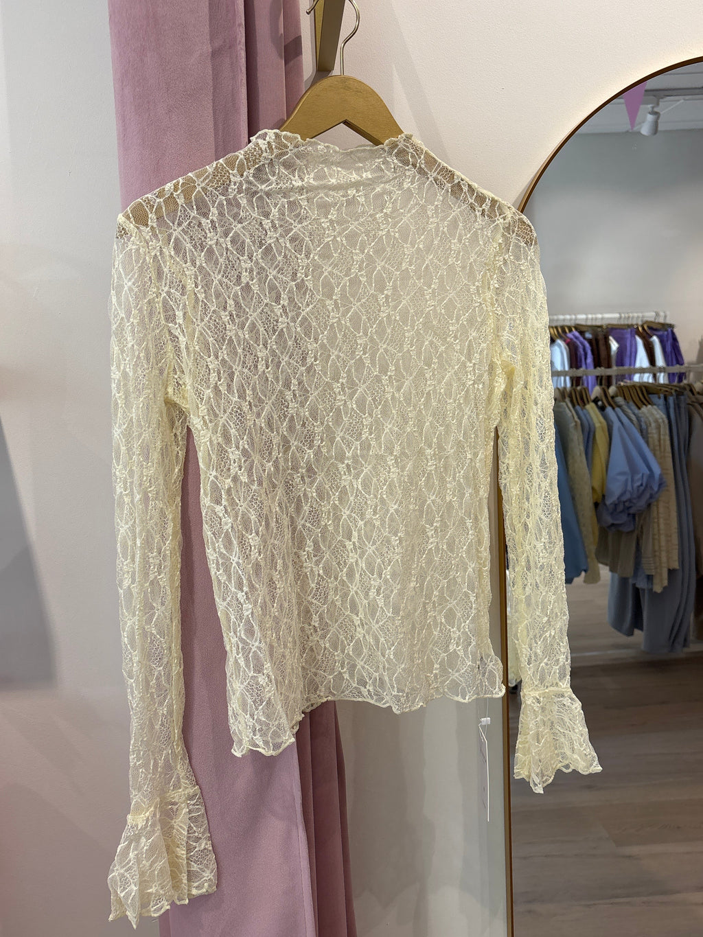 Mesh top lange mouw | butter yellow