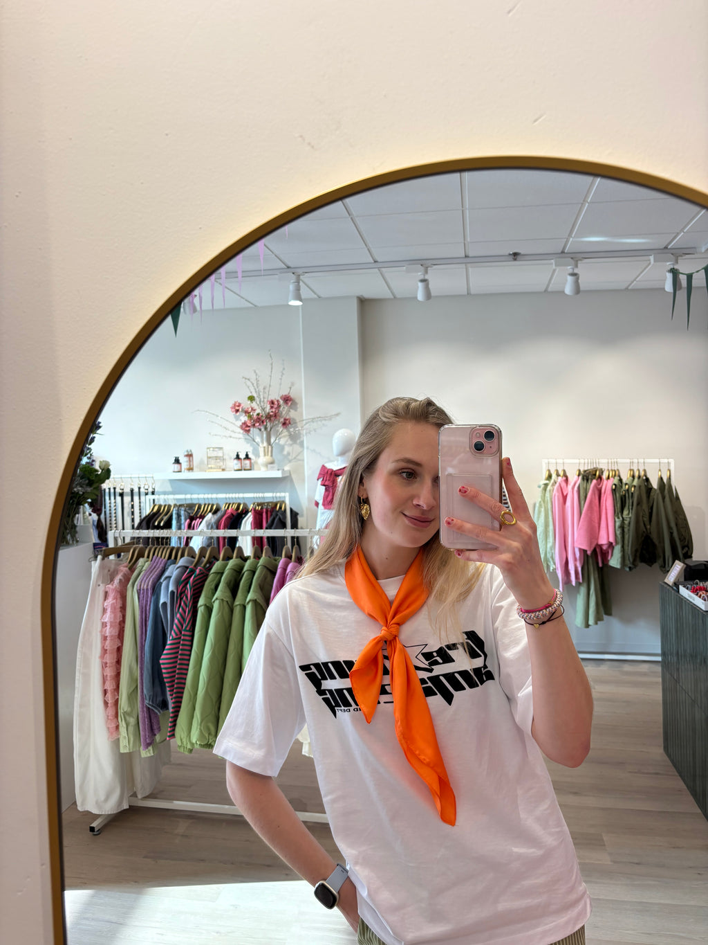 Sjaaltje oranje