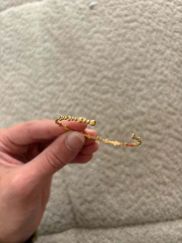 Tiny circles bangle