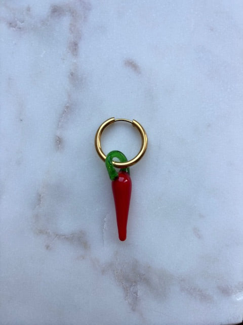 Hot girl earring | per stuk